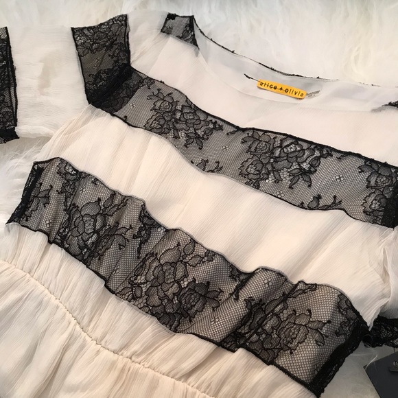 Alice + Olivia Black and Cream Lace Mini Dress - Picture 5 of 7